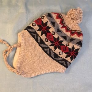 NWOT Earflap Pom-Pom Beanie Snowcap